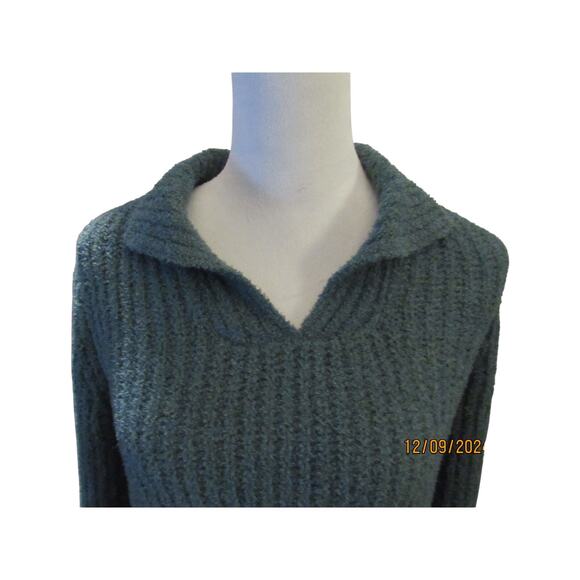 New Without Tags Maurices Green Sweater, Size Small - Picture 2 of 3
